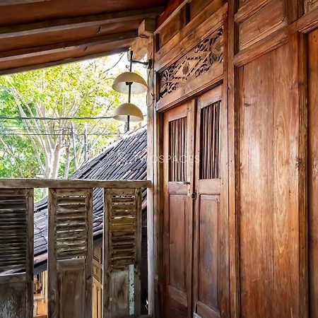 Kayu Beach Villa By Twospaces, Nusa Dua Beach Buitenkant foto