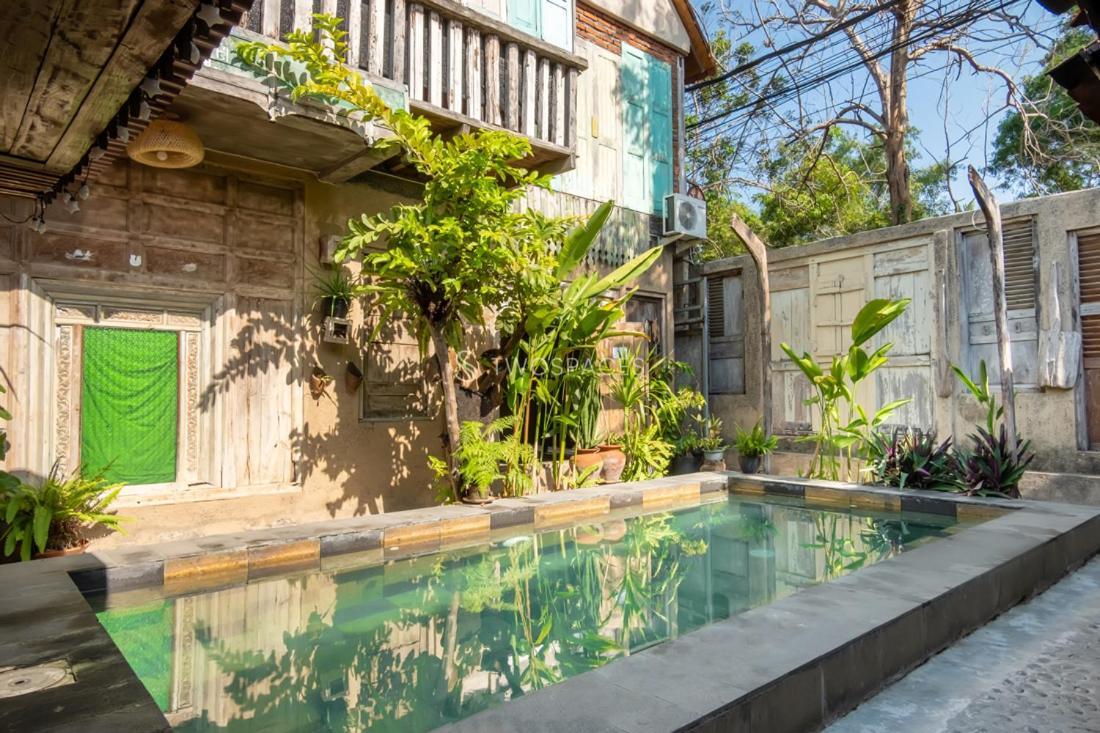 Kayu Beach Villa By Twospaces, Nusa Dua Beach Buitenkant foto